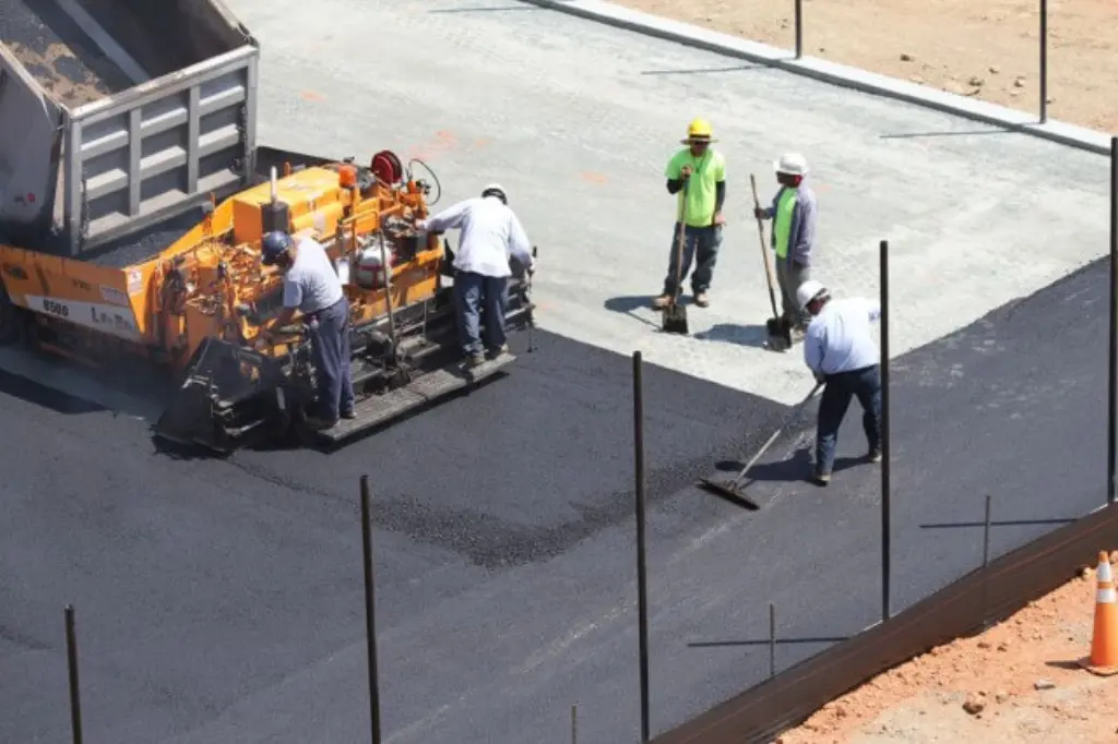 舗装工事業　建設業許可